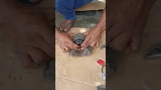 how to change caliper repair kit