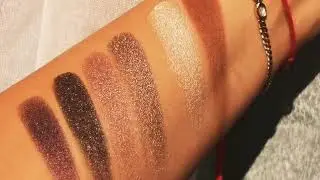 SWATCHES 💜 Tom Ford Shade and illuminate face and eye palette in #MoonLitViolet 💜