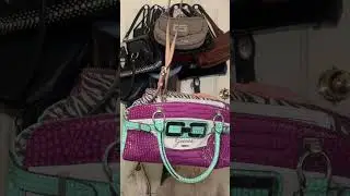Finding Guess Bags* at the Thrift 👜💅🏼 #2010s #2000s #Y2K #shorts #thrift #thrifthaul #guess #itgirl