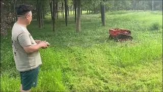 Intelligent remote control grassland weeder, weed trimmer for agriculture, forestry and orchard