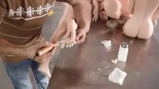 This is a demo about repairing the soles of doll feet