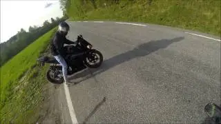 Yamaha Yzf -R125: Burnout, Leovince Sound.