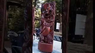 Kotaeotu Maori Carving / New Zealand