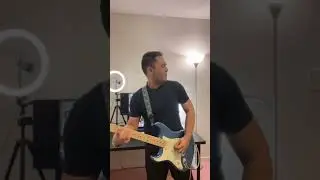 Carry On Wayward Son guitar intro riff by @kansas 🎸