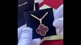 Unboxing Video | Van Cleef & Arpels Alhambra necklace Magic size, Yellow gold, Carnelian Red