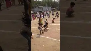 How do you play frog jump game?