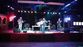 Joe hess & The Wanderinng Cowboys - Praying  For Day  Light