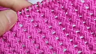 Two-needle openwork knitting pattern in just one row