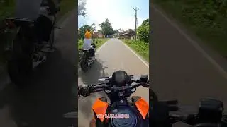 R15 M vs Duke 200 #r15m #ktm #ktmduke #duke200 #ytshorts #ytshortsindia #viral #viralvideo