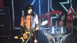 Kissin' Time - Love Gun