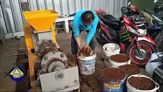 Mesin Screw Press untuk Cocopeat, Sampah Organik, Pupuk Kompos