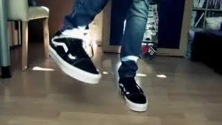 Vans Old Skool Lite BLACK/WHITE - On Feet