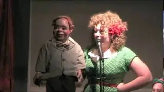 Carla Rhodes and the amazing Cecil stop by Kyle and David's Chat and Chew #3 Holiday Extravaganza!