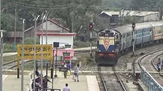 Silchar - Sealdah KANCHANJUNGA Express 13176 arriving at Badarpur Jn.
