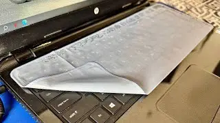 How To Clean Laptop Keyboard Silicon Clear Protector Cover (Hindi) keyboard के कवर को कैसे साफ़ करें