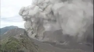 Time lapse Turrialba volcano
