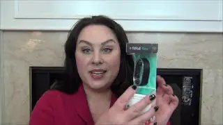 FITBIT FLEX - What is it .....  ?   Unboxing & Set Up  .....  with a touch of frustration.....