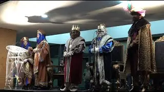 Cabalgata Reyes Magos Zizur Mayor 2025-ko Zizur Nagusiko Errege Magoen Desfilea