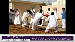اليوم الفتوح متوسطة المهاجرين في مركز الهلالية