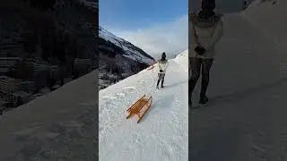 Сабби тянет кувалду в наручниках / Сабби тянет кувалду в наручниках - Вэлс