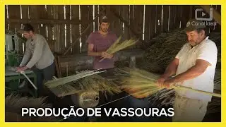 Família de Ouro Verde se dedica há mais de 30 anos à produção de vassouras de palha