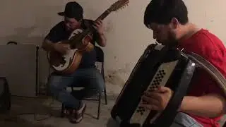 Sentimiento De Dolor - Javieron Beltrán y Jaime ( En Vivo Con Tololoche )