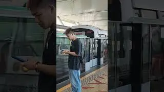 VIBRANT train arrives at Dover MRT station