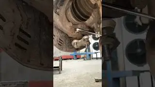 Ball joint replacement Toyota corolla 2.0 XLI 2023 #mechanic #carmaintenance #toyota #tips #shorts