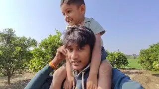 kandhe 👻per baitha hua 😝 Hai Kaun Chhota baccha Hai 😊