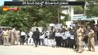 Telangana Lawyers Protest Temporarily Stopped Over Bifurcation of High Court