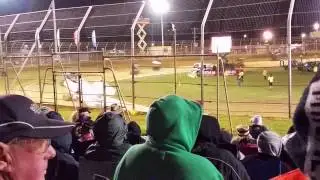 Kyle Hirst wins the classic 2015