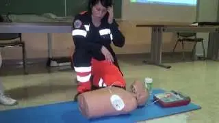 EVROPSKI DAN OŽIVLJANJA, UPORABA DEFIBRILATORJA, ZD DOMŽALE, 16  10  2015