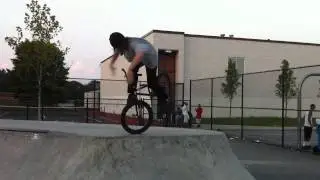 Rock to footjam to vader no hander