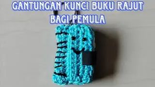 Knitting book keychain for beginners