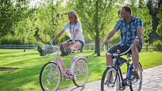 Bike Rentals at Lake Balboa by Wheel Fun Rentals