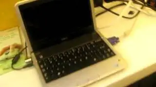 i choose maxis broadband since wide area coverage.mp4