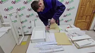 Стол письменный 