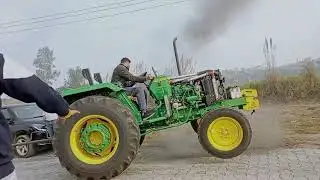 John Deere vs New Holland 
