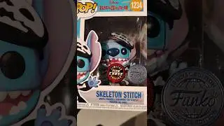 Skeleton Stitch With Chase Glow In The Dark (1234) Lilo & Stitch hmv Exclusive Pop Vinyl