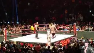 undertaker attack kiven owens & chris jericho after raw 9/1/2017