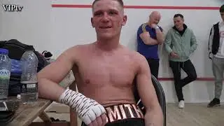 Levi Smith on a tough 6 rounds against Darryl Tapfuma, the perfect learning fight