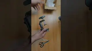 Unboxing C Adjustable Clamp
