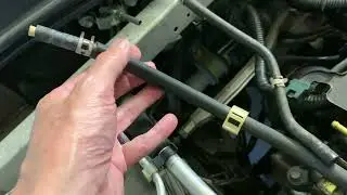 How to syphon gas from a 2000 Honda Insight