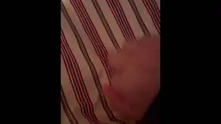 ASMR scratching sheets