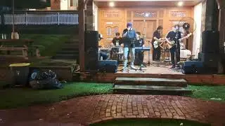 Menunggumu - Chrisye ft. Peterpan (OmPapa Band ft. Azka Cover) at Bi Coffee Bintaro