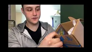 Graded rainbow rare CHARIZARD VMAX arrived damaged!!!