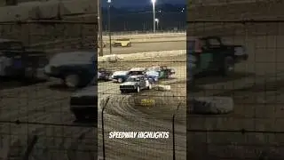 Car get close after resending car #racing #carcrash #powderpuff #dirttrackracing
