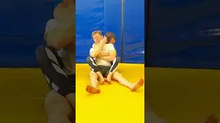 One Arm RNC Variation #jiujitsu #submission