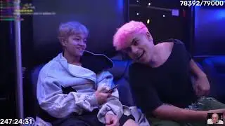 Turns out Ron and Jason have been double dating off camera! 😭