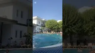 Gen&ccedil; Kızların g&ouml;zdesi Mert yazıcıoğlu işte b&ouml;yle dalıyor suya #fypシ゚viral #mertyazıcıoğlu #havuz